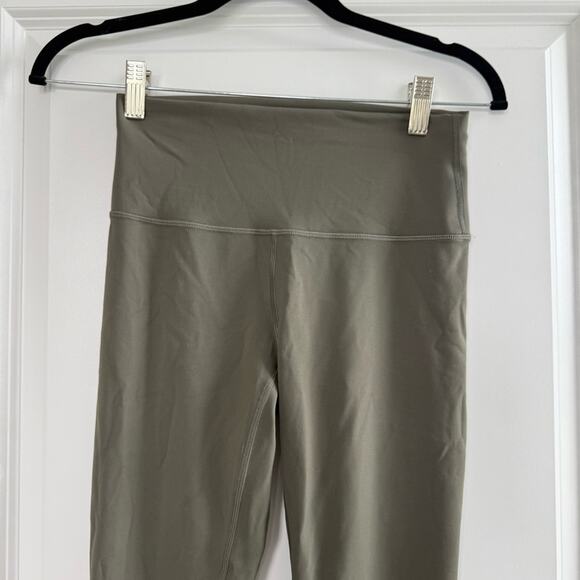 Lululemon Wunder Train High-Rise Tight 28" Army Green - Picture 6 of 14